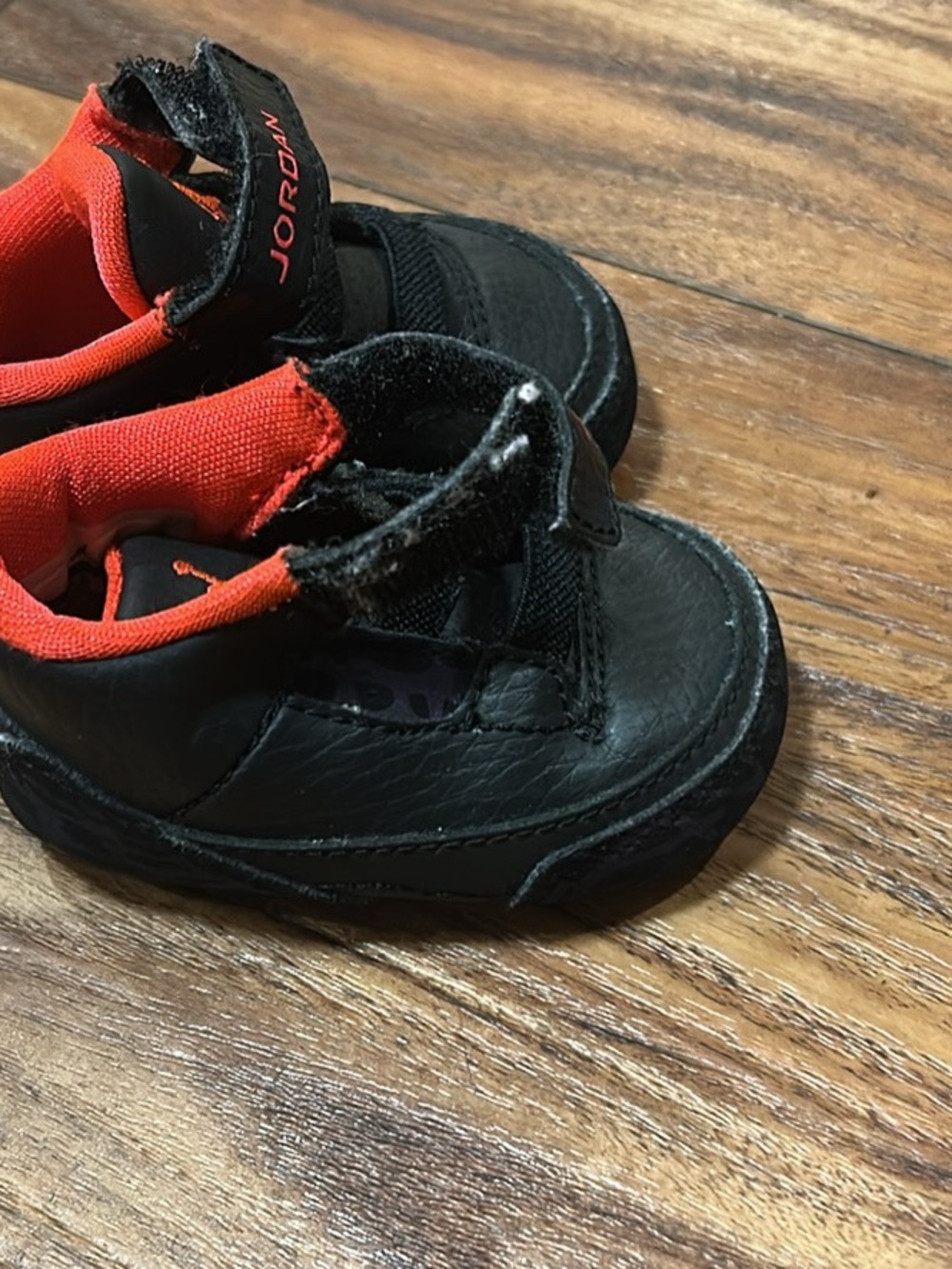 Jordan Toddler Black and Red Velcro Sneakers